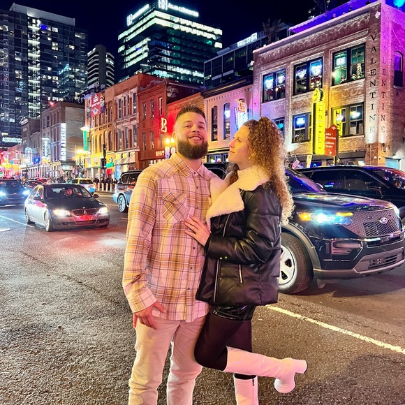 Meet your Posher, Cheyenne - Picture 9 of 13